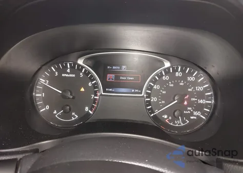 2016 Nissan Pathfinder S z USA, uszkodzony, nr VIN 5N1AR2MM3GC661030